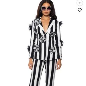 Meet your Posher, Jazzy